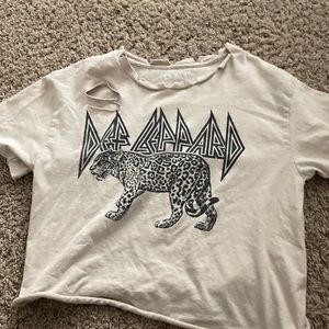 Beige graphic t-shirt